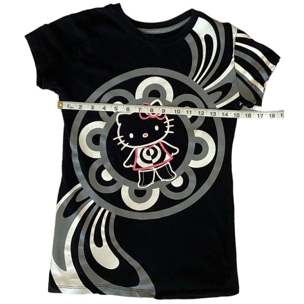 M.A.C. x Hello Kitty Womens T-Shirt Black 2 or S Limited Edition Rare Unique - Picture 9 of 12